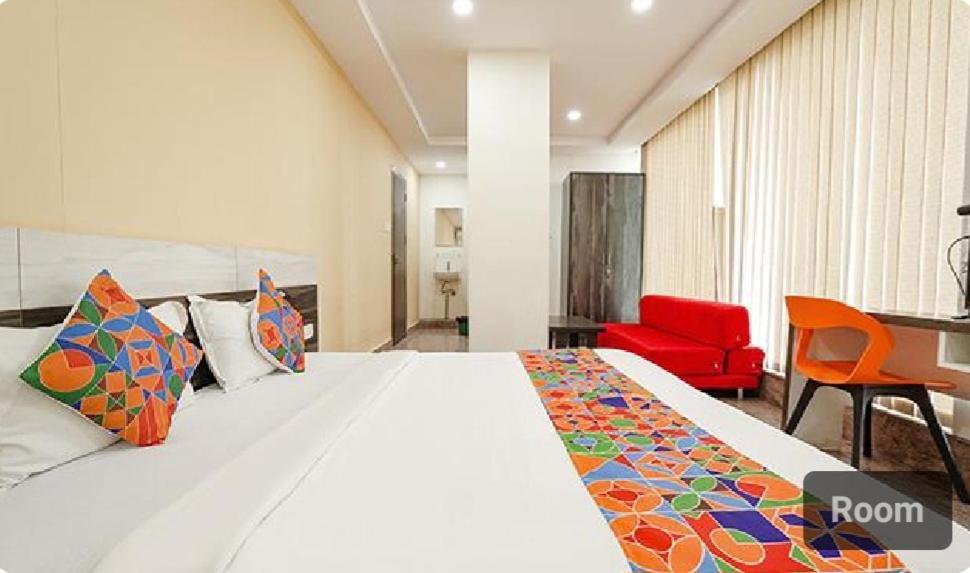 Lavish Residency Hotel Bangalore Exterior foto